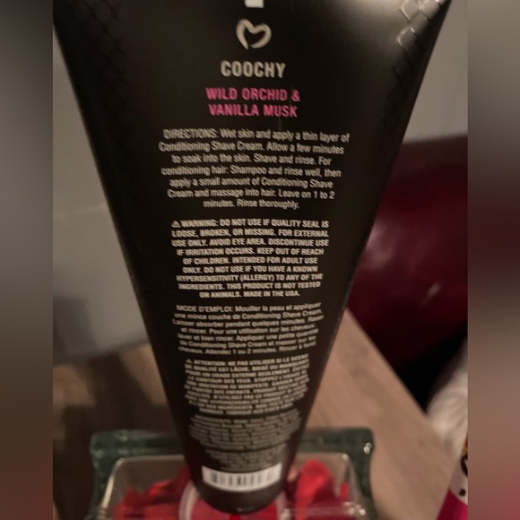 Dirty French Conditioning Shave Cream - Picture 3 of 4